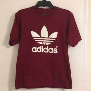 Adidas burgundy tshirt